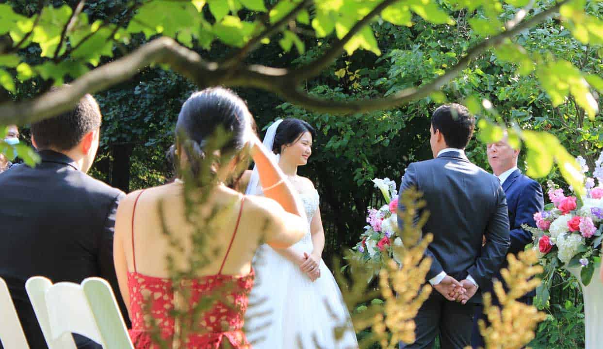 DJ Services for an outdoor wedding in Toronto DJ Services for an outdoor wedding in Toronto